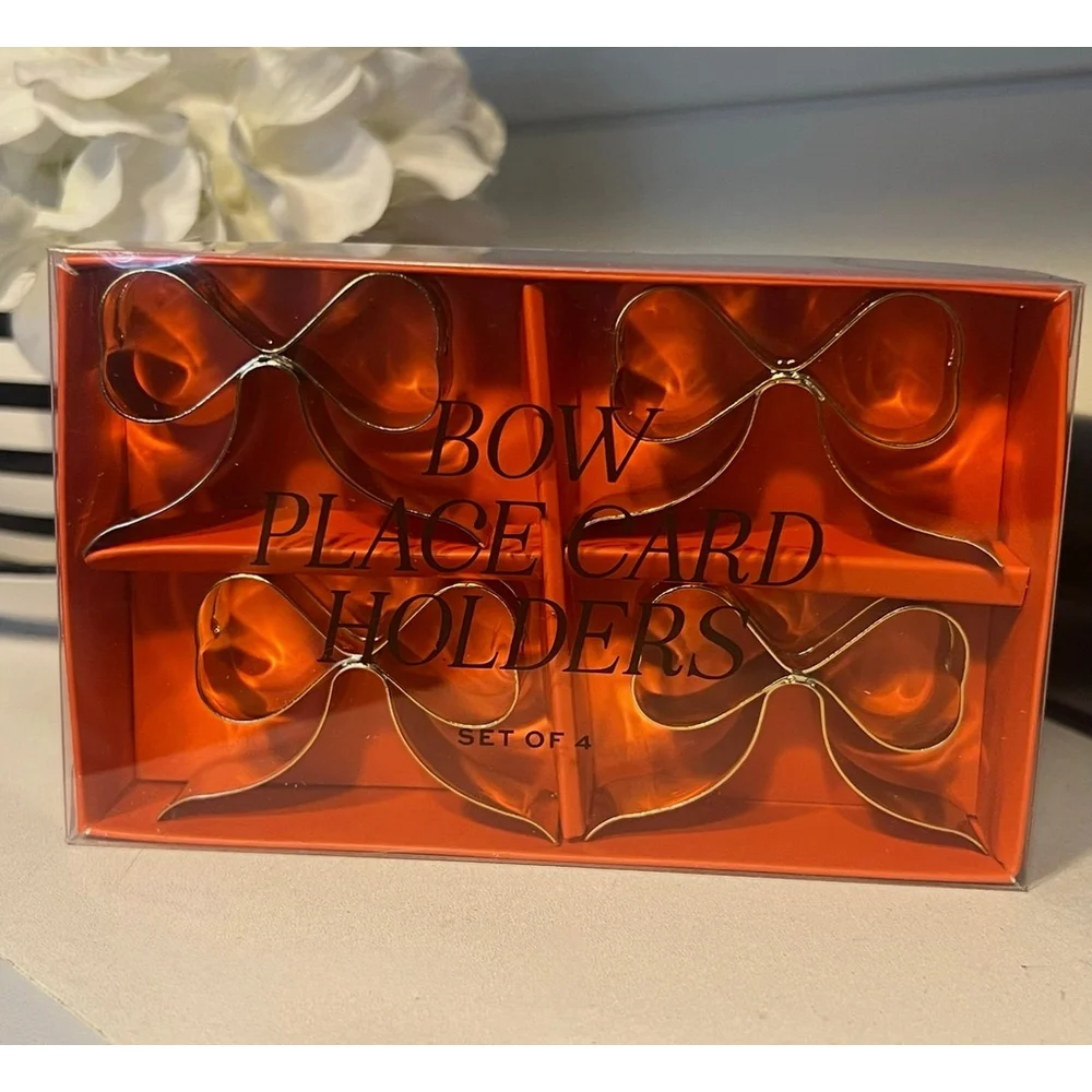 2 Boxes of New Love x June 4ct Gold Bow Place Card Holders